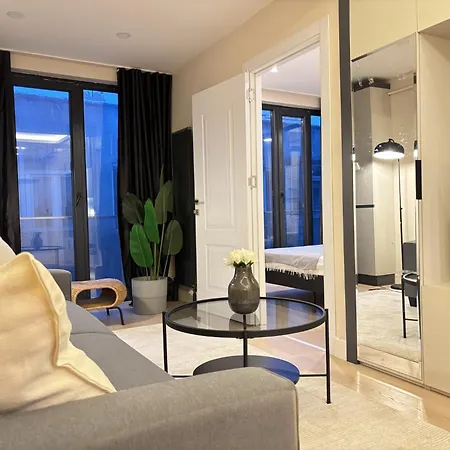 Modern & Stylish 1br In Sisli