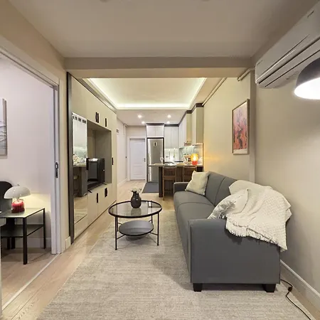 Modern&stylish 1br In şişli